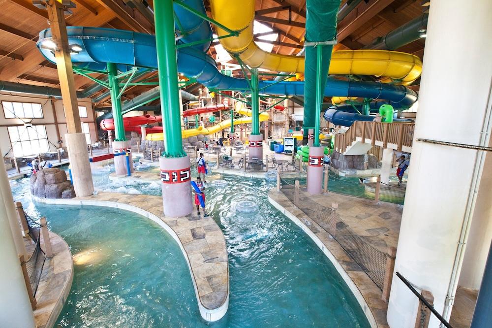 Great Wolf Lodge Kansas City Bonner Springs Exterior photo